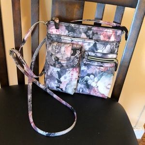 Floral crossbody bag